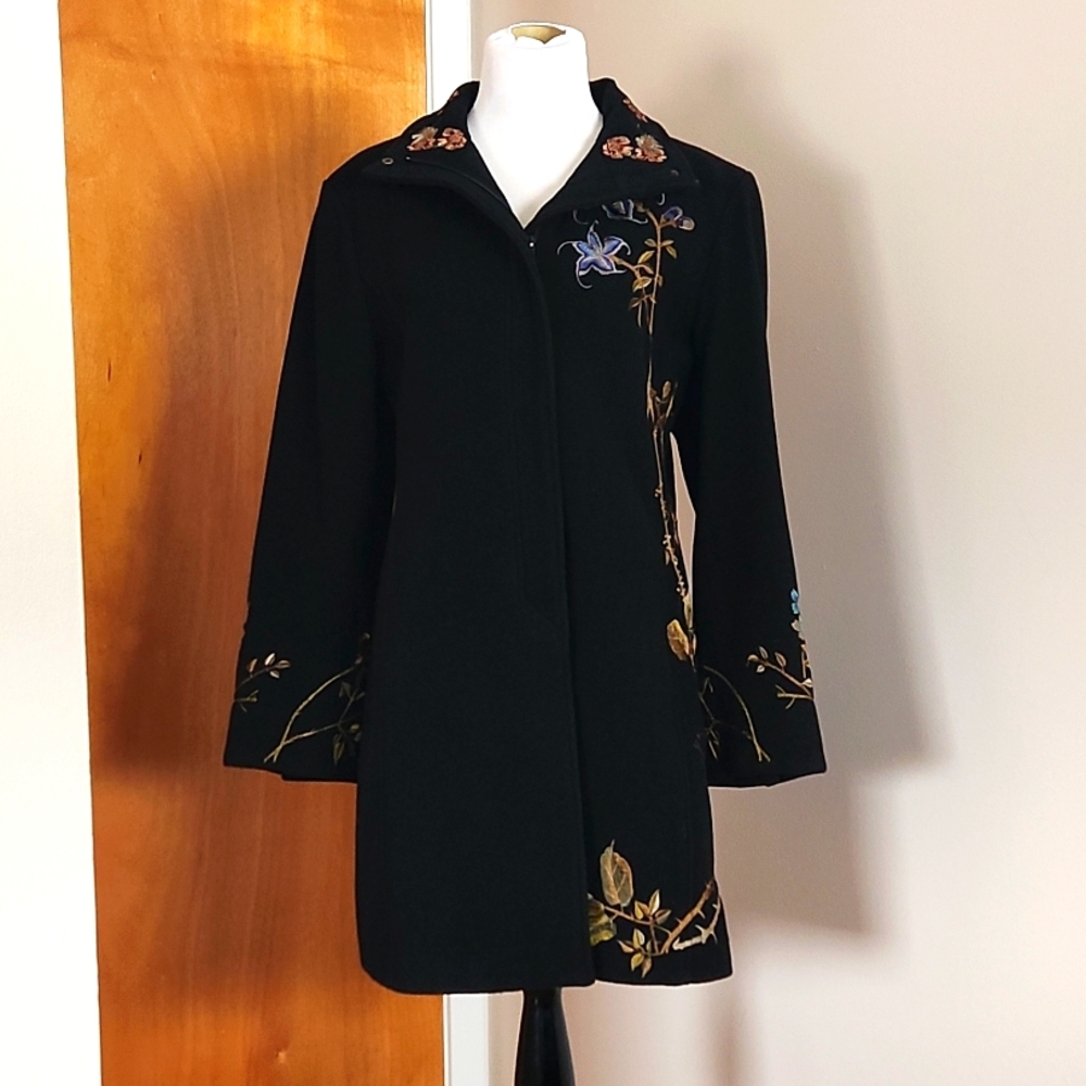 Vintage 90s XOXO Floral Embroidered Wool Coat XL